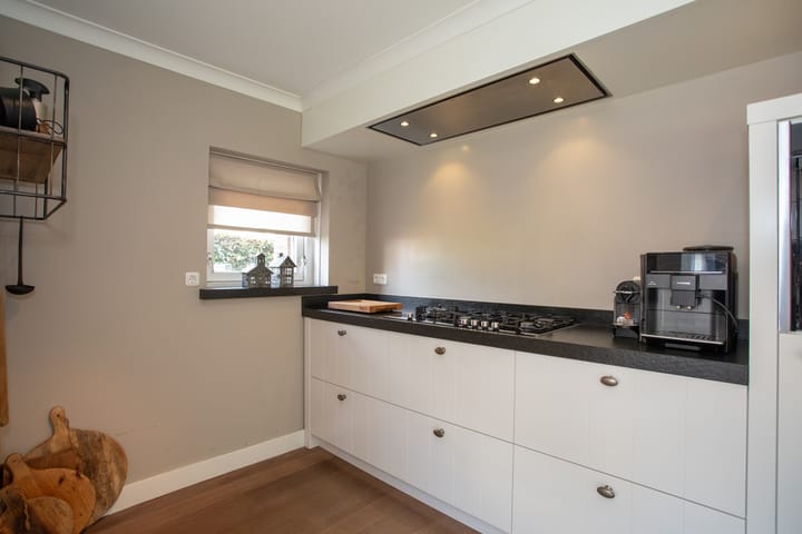 Photo 37 of Weefkamer 24