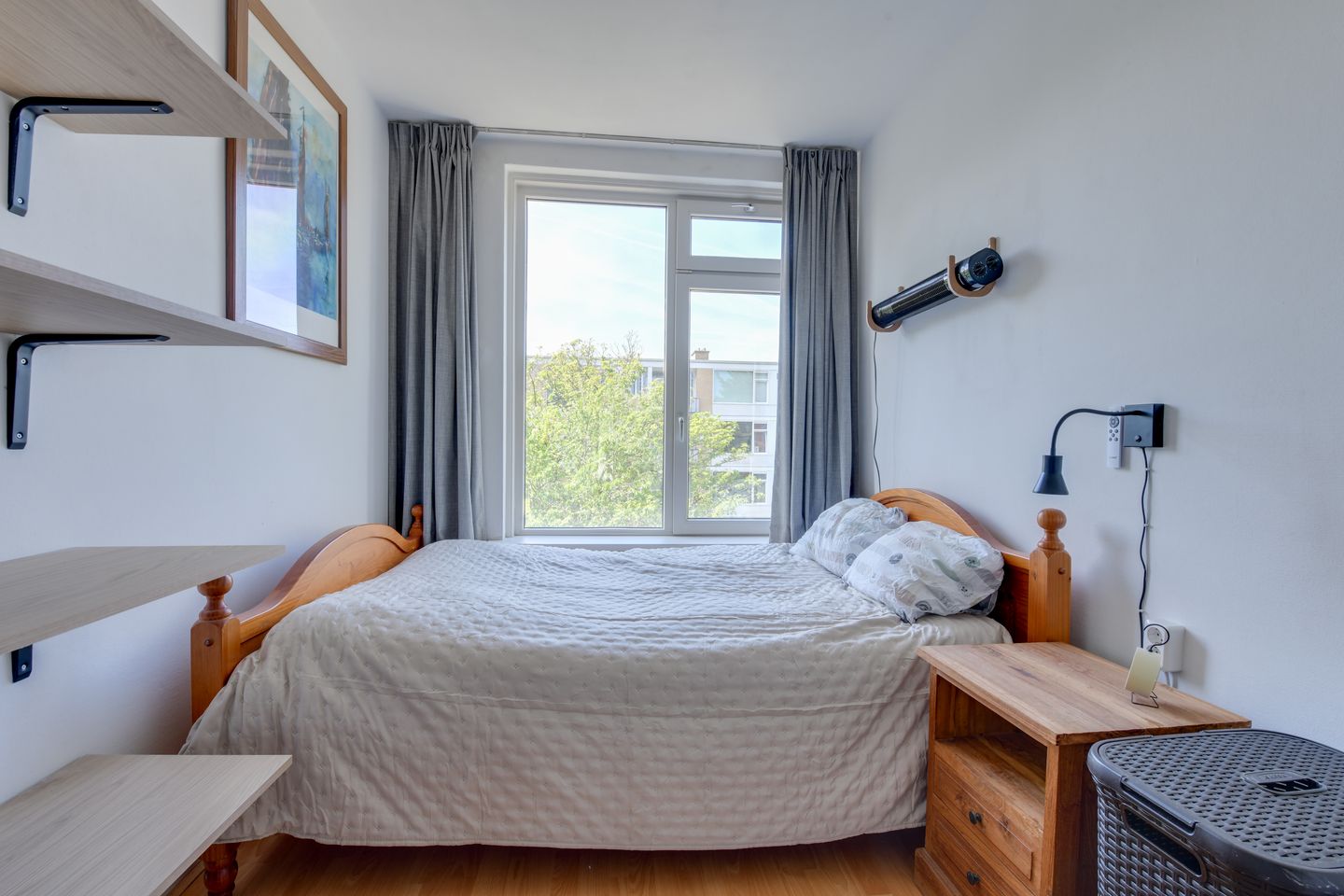 Photo 14 of Van Ostadelaan 10