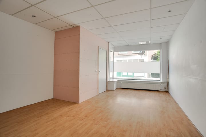 Foto 8 van Haarlemmerstraat 307