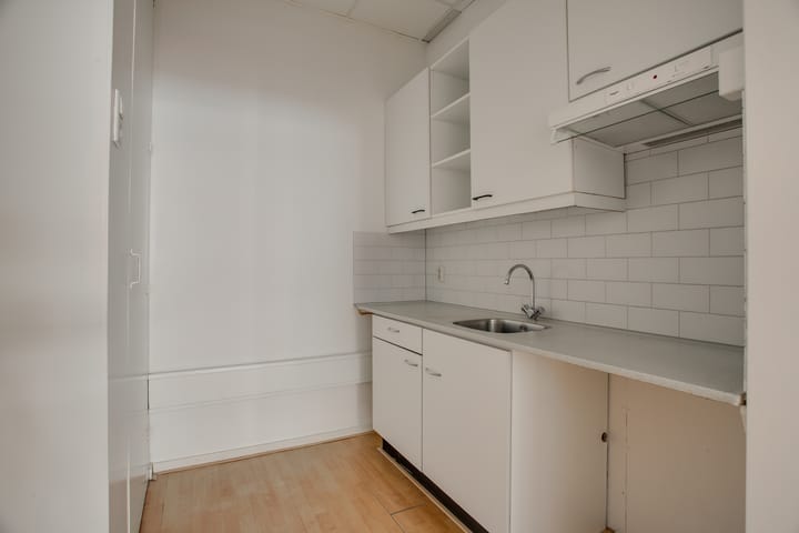 Foto 10 van Haarlemmerstraat 307