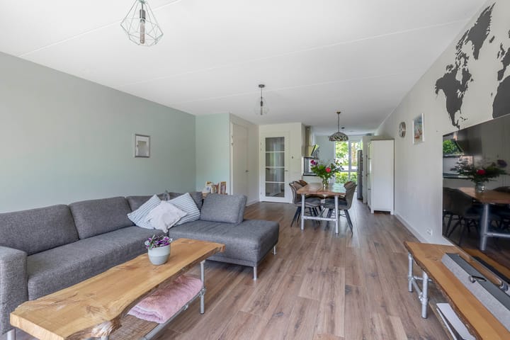 Foto 2 van Bernadottelaan 222