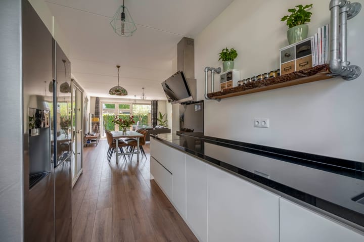 Foto 15 van Bernadottelaan 222