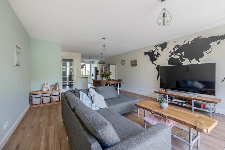 Foto 18 van Bernadottelaan 222