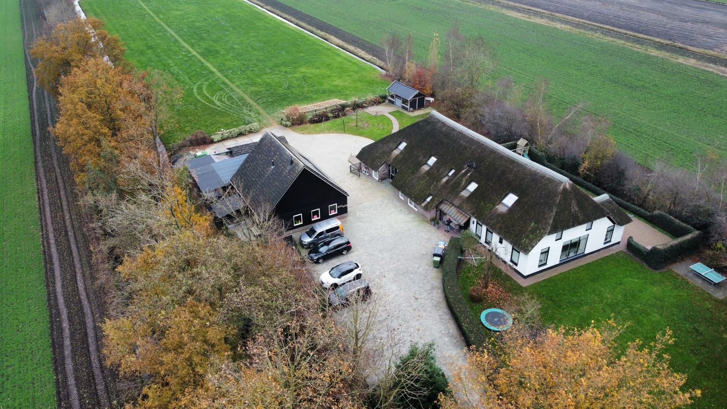 Bekijk foto 3 van Nijeveense Bovenboer 12