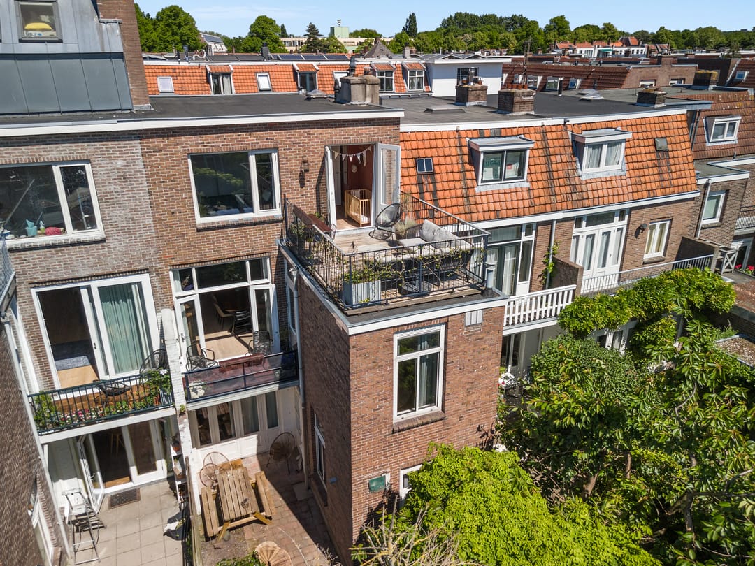 Photo 37 of Pieter Saenredamstraat 11-BS