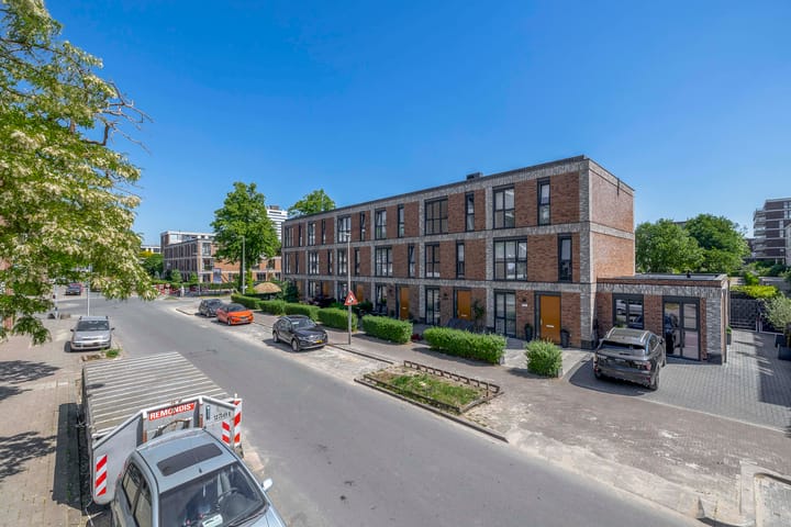 Foto 47 van Bernadottelaan 222