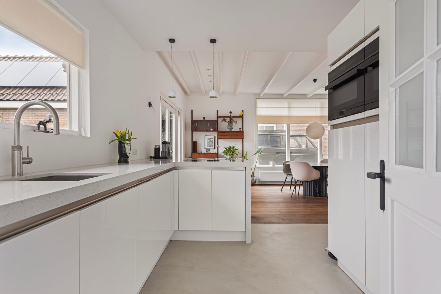 Photo 4 of Zuiderweg 131