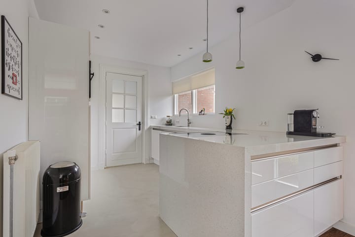 Photo 25 of Zuiderweg 131