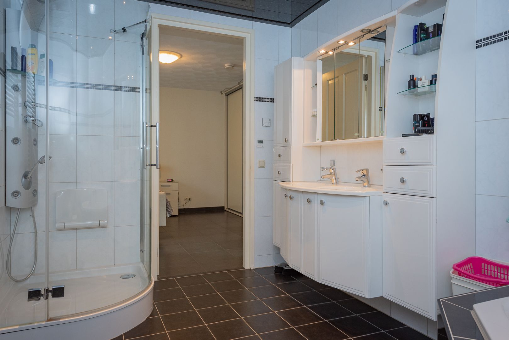 Foto 24 van Zuiderzeestraatweg 239