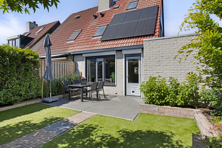 Photo 33 of Panneman 14