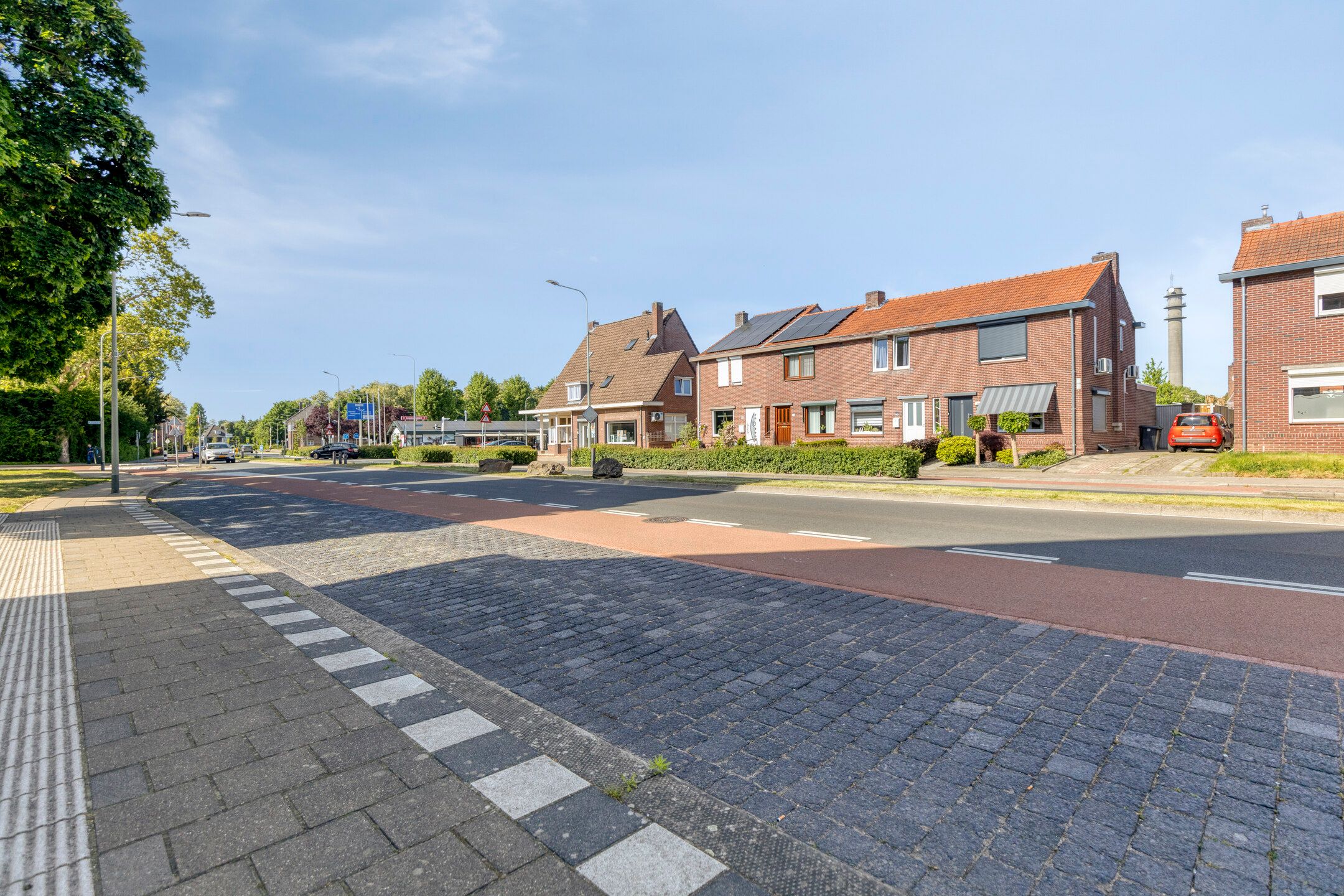 Photo 24 of Akerstraat 14