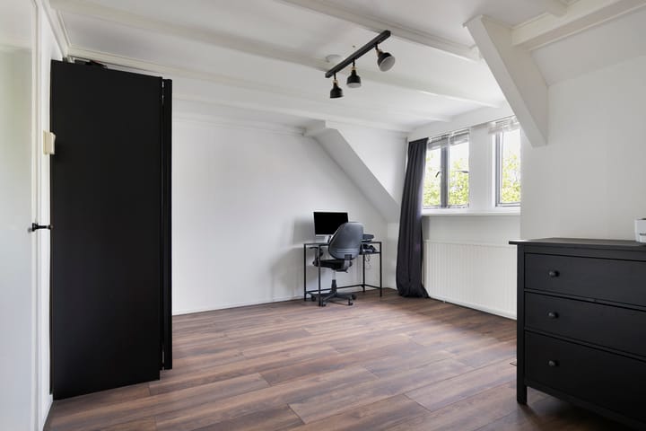 Foto 40 van Pastoor Lancrietstraat 19