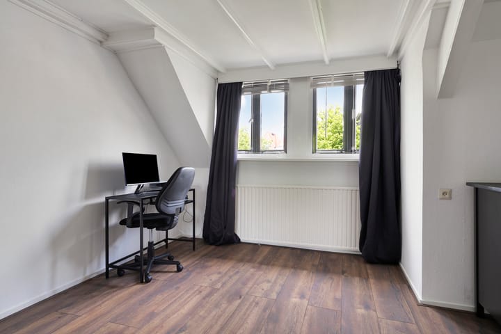 Foto 41 van Pastoor Lancrietstraat 19