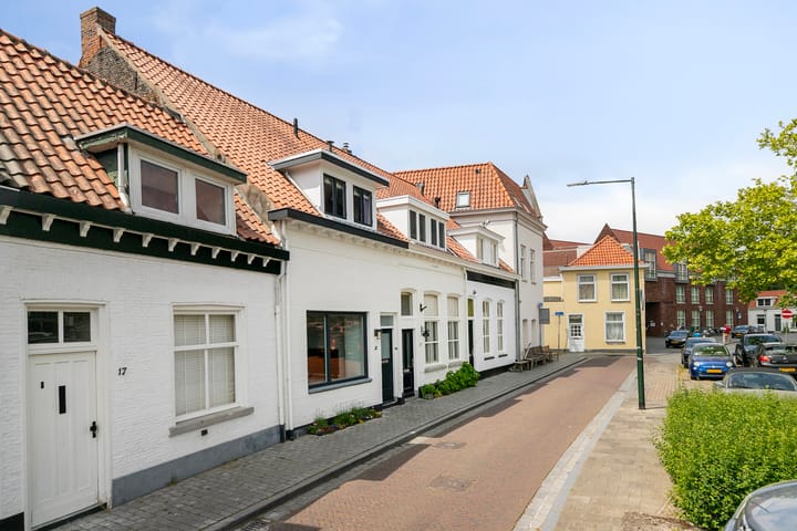 Foto 60 van Pastoor Lancrietstraat 19