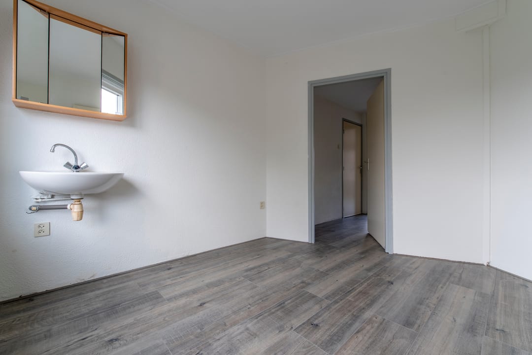 Photo 16 of Beatrixstraat 15