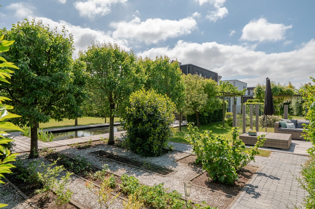 Foto 47 van Weegbree 23