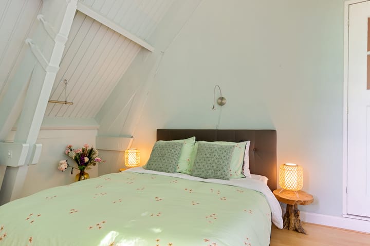 Photo 52 of Oosteinde 38