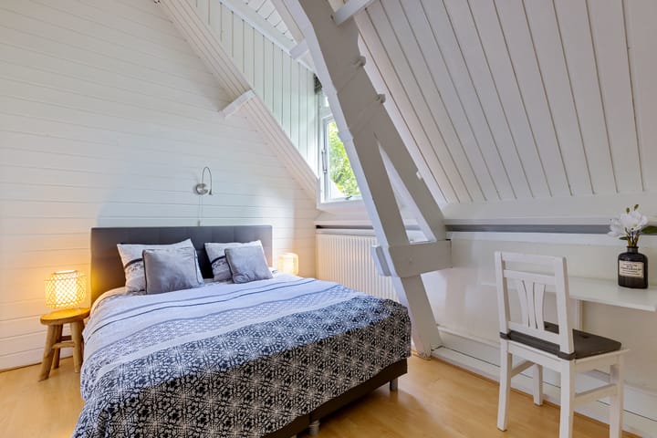 Photo 55 of Oosteinde 38