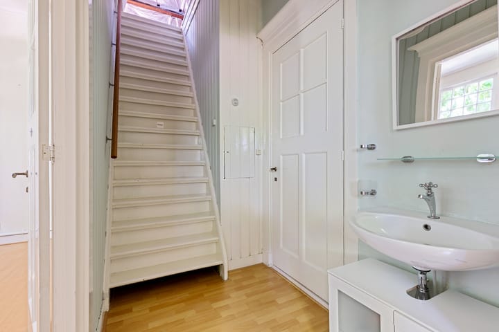 Photo 59 of Oosteinde 38