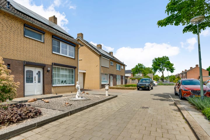 Foto 9 van Cypresstraat 3