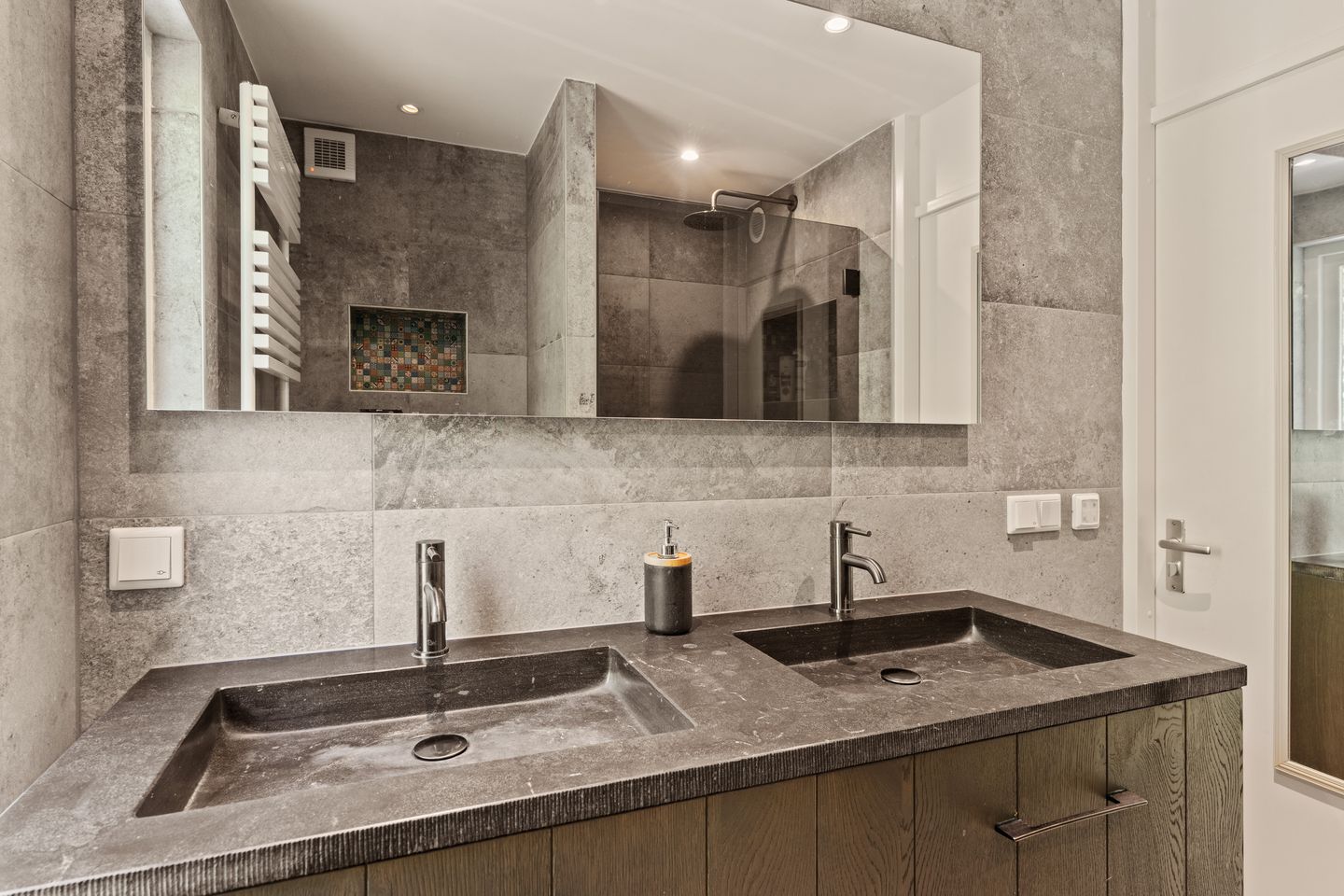 Foto 25 van Spoelhoren 45