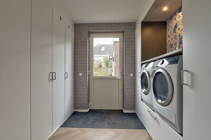 Foto 24 van Bernagietuin 12