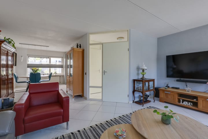 Foto 17 van Voornestraat 21