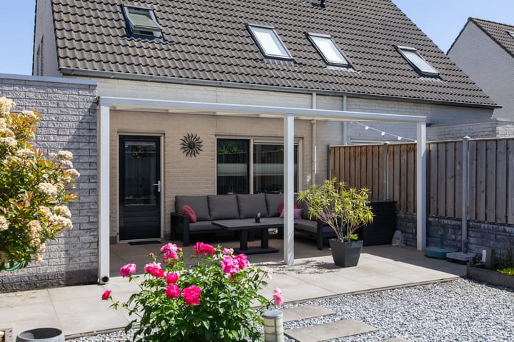 Foto 48 van Voornestraat 21