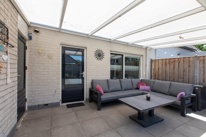 Foto 49 van Voornestraat 21