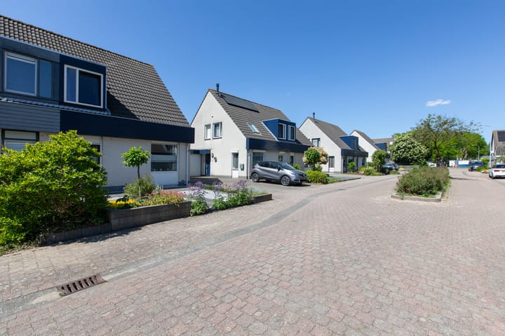 Foto 63 van Voornestraat 21