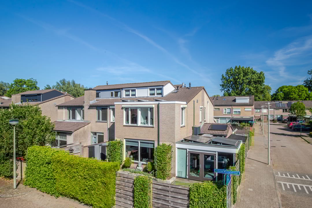 Foto 1 van Louise Michelstraat 2