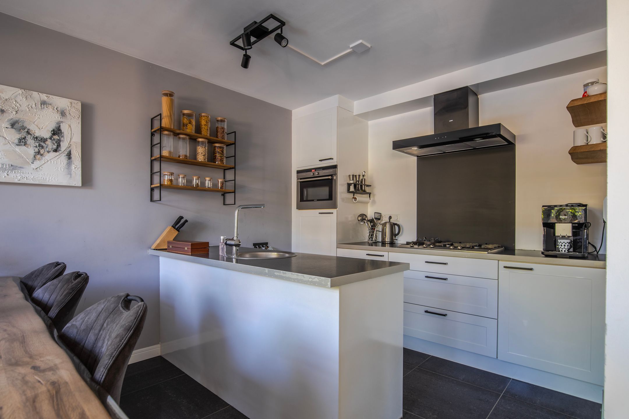 Foto 3 van Louise Michelstraat 2