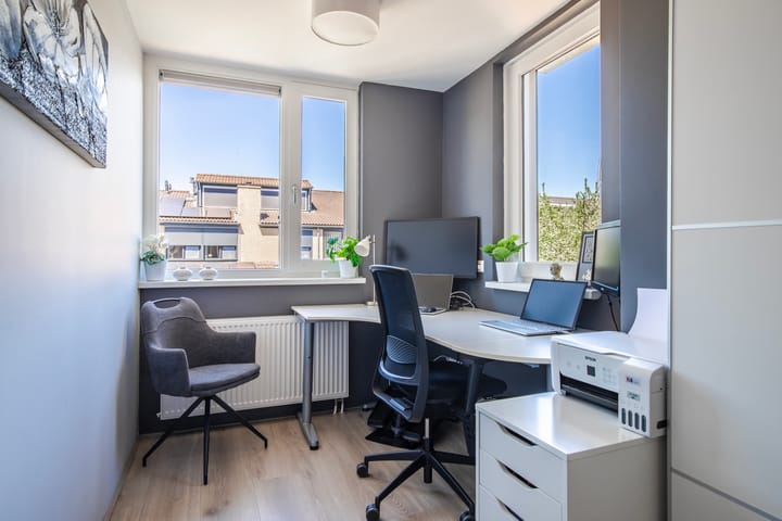 Foto 23 van Louise Michelstraat 2