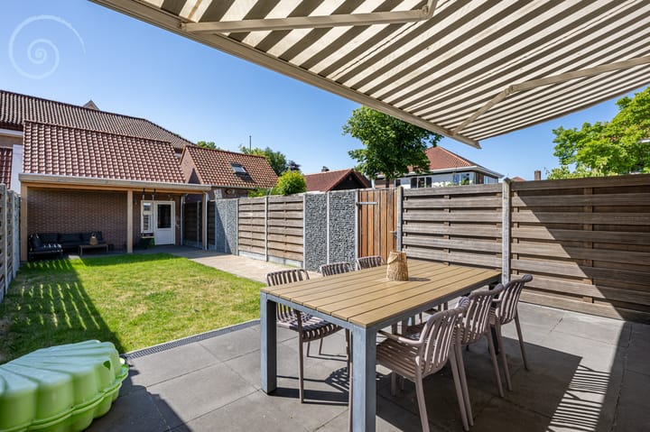 Foto 34 van Juliana van Stolberglaan 7