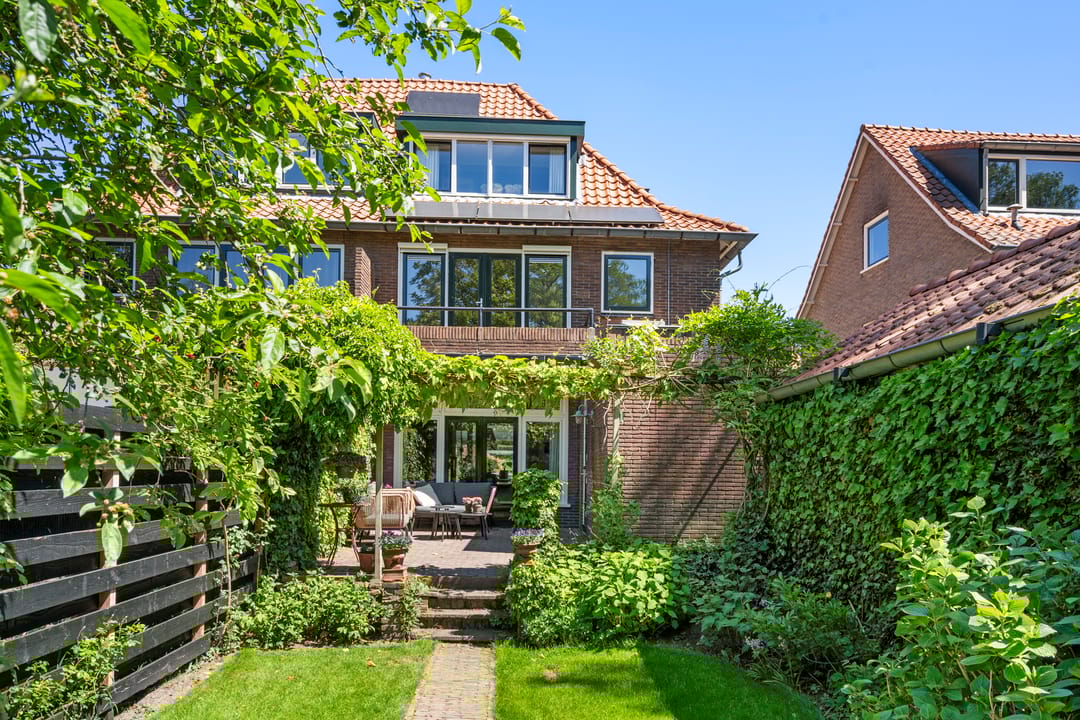 Photo 2 of Nassaulaan 8