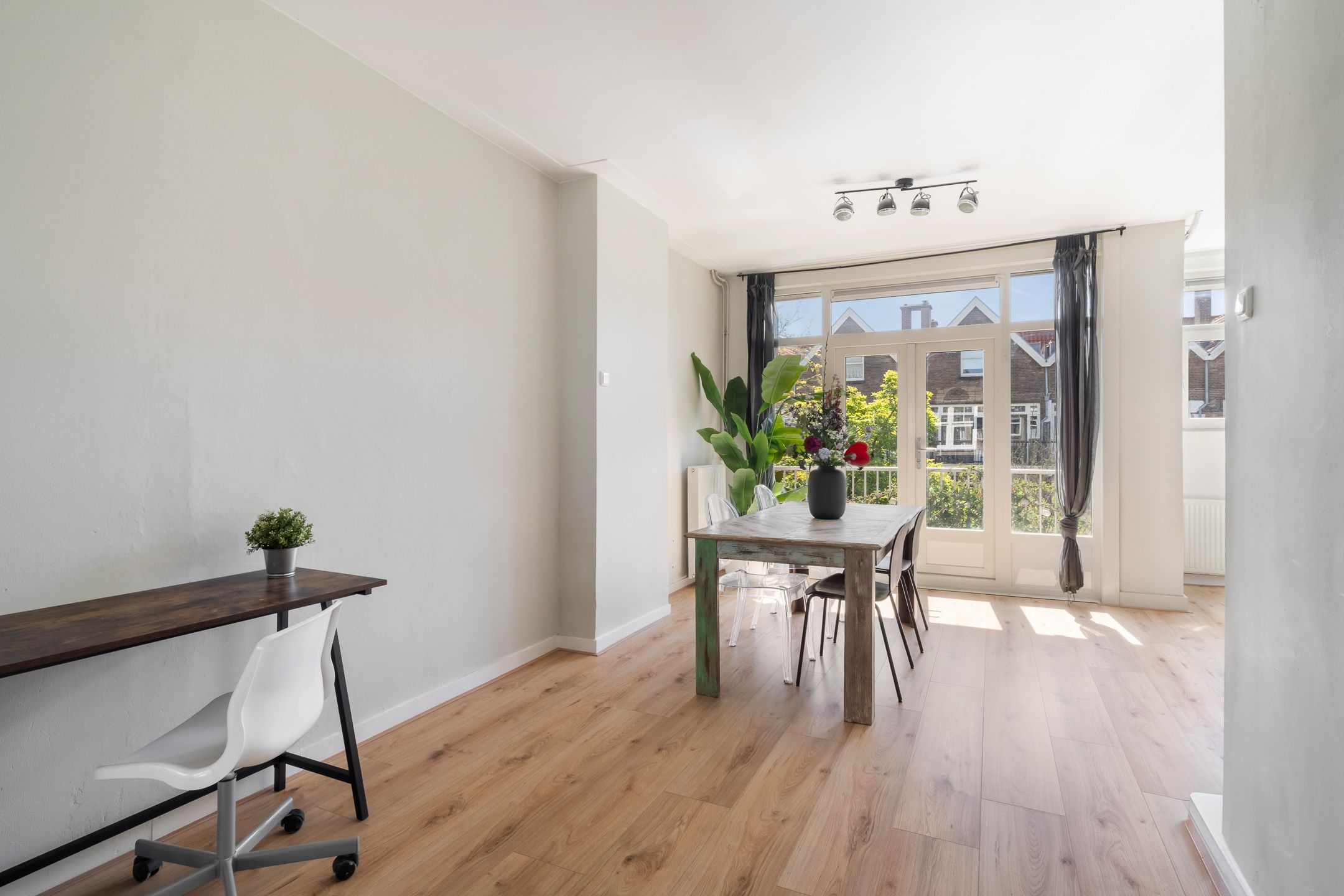 Foto 6 van Luzacstraat 28-B02