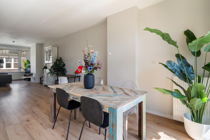 Foto 16 van Luzacstraat 28-B02