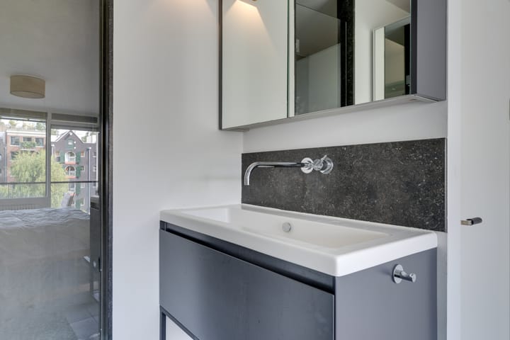 Foto 20 van Valkenburgerstraat 36-B