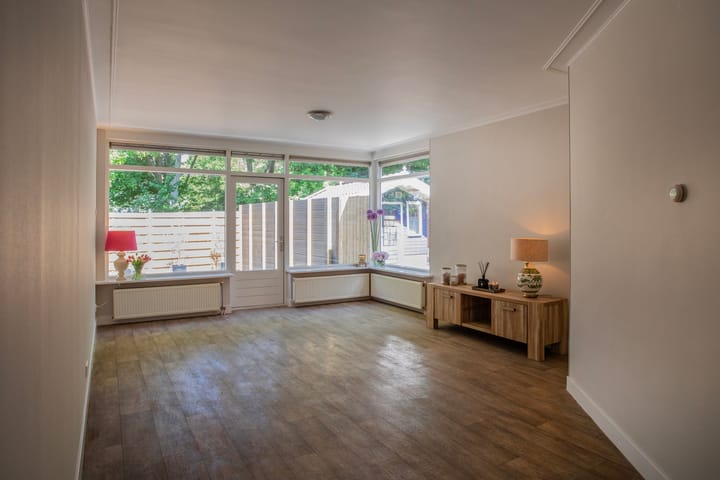 Foto 8 van Venestraat 107