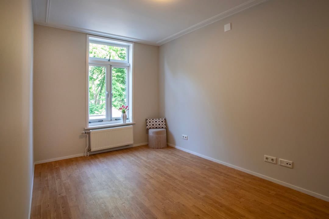 Photo 23 of Venestraat 107