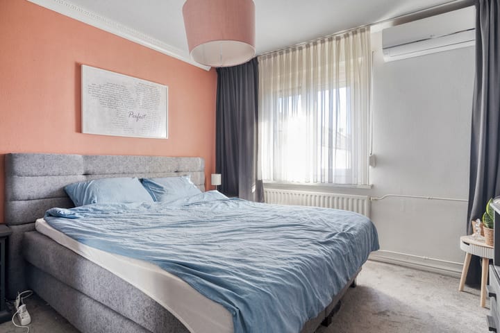 Foto 14 van Kooikersweg 325