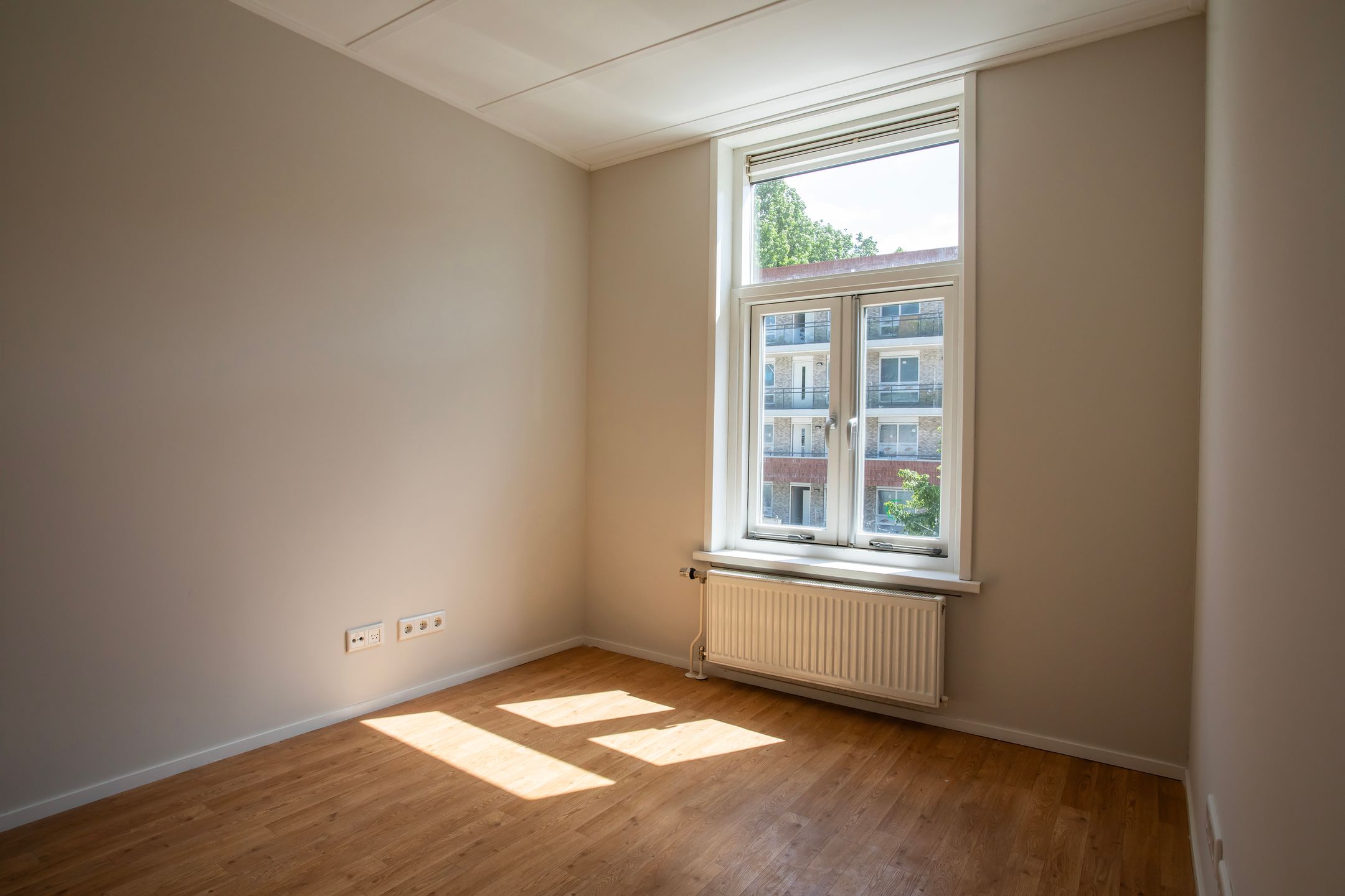 Photo 24 of Venestraat 107