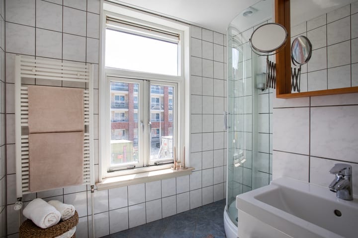 Foto 26 van Venestraat 107