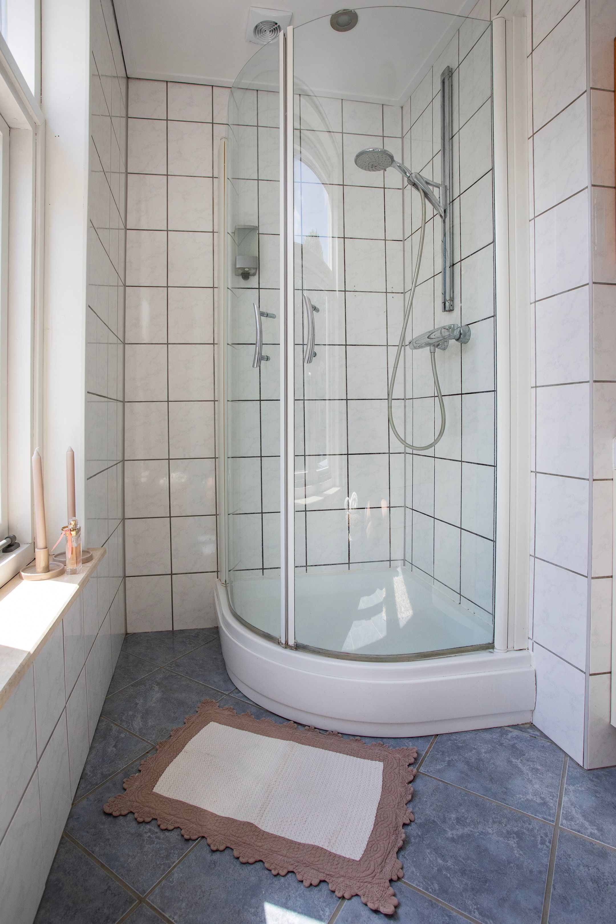 Photo 27 of Venestraat 107