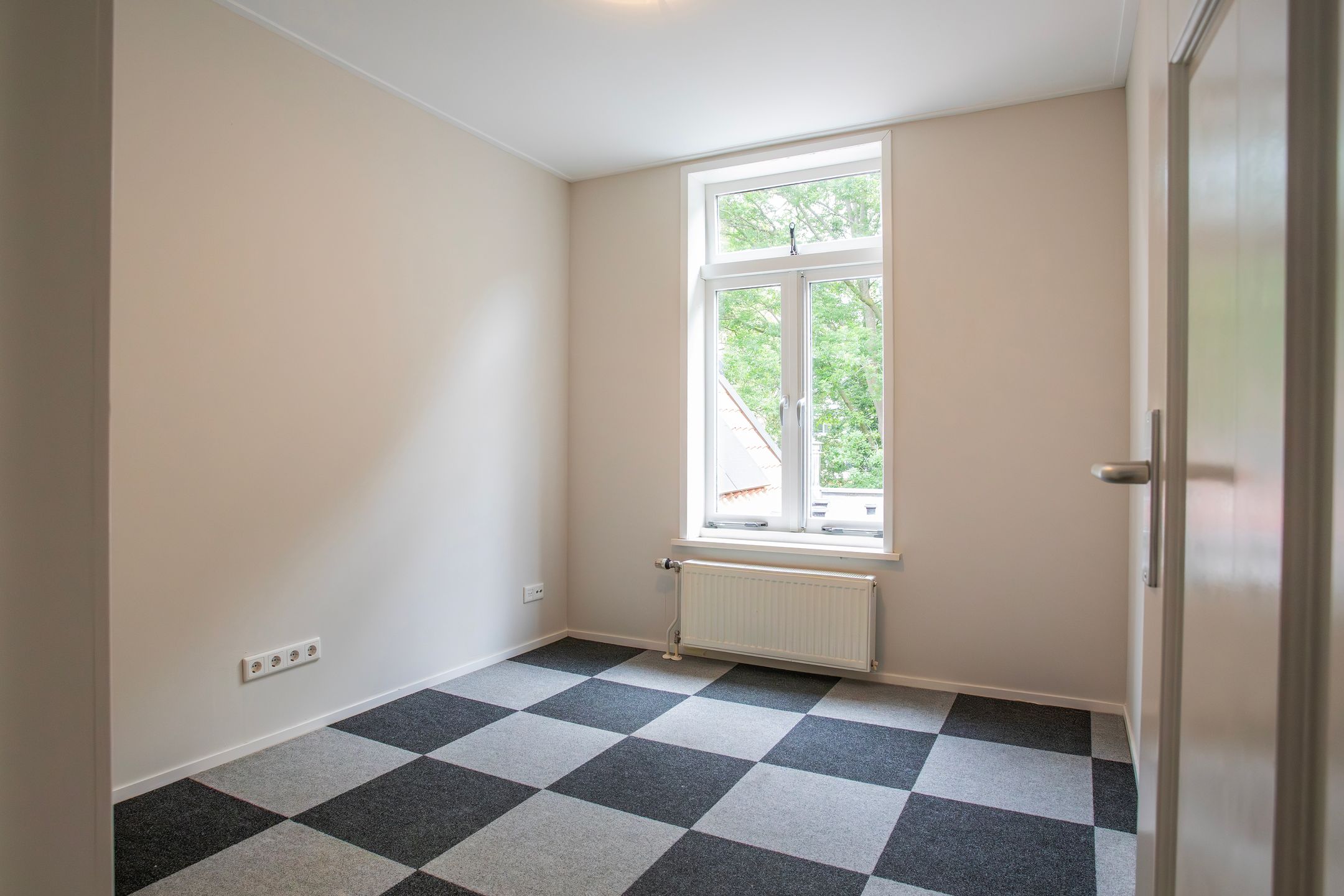 Photo 30 of Venestraat 107