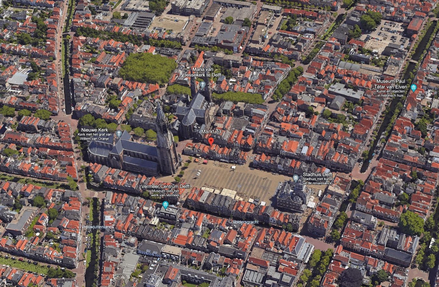 View photo 2 of Markt 73
