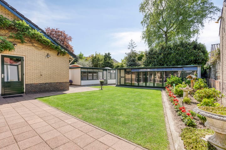 Foto 57 van Schoolstraat 5