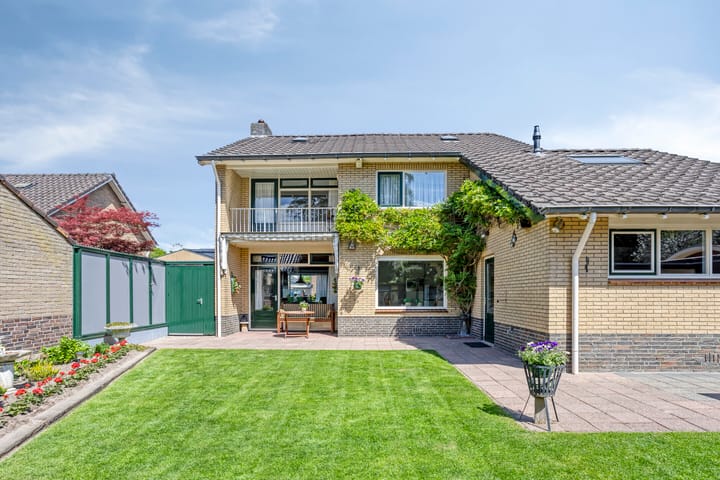 Foto 62 van Schoolstraat 5