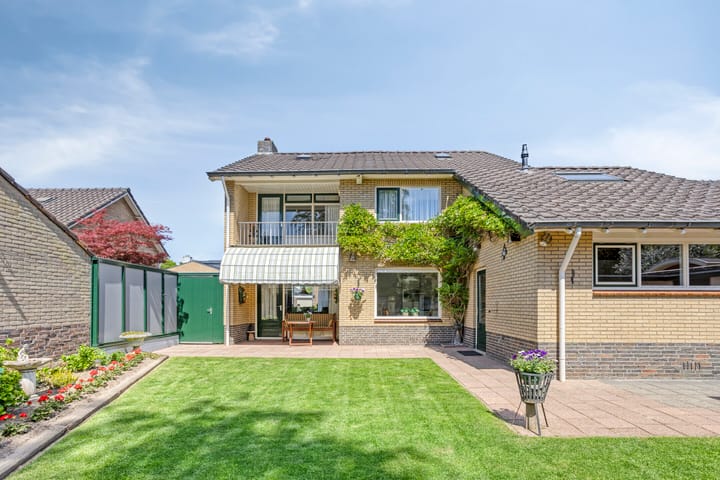 Foto 64 van Schoolstraat 5