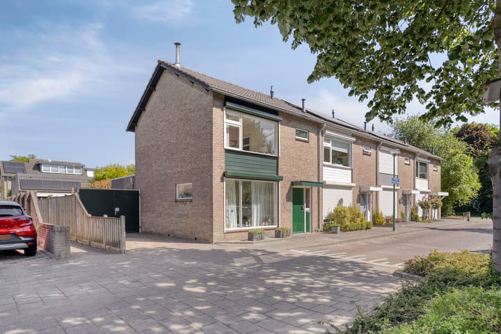 Foto 1 van Abraham Bloemaertstraat 17